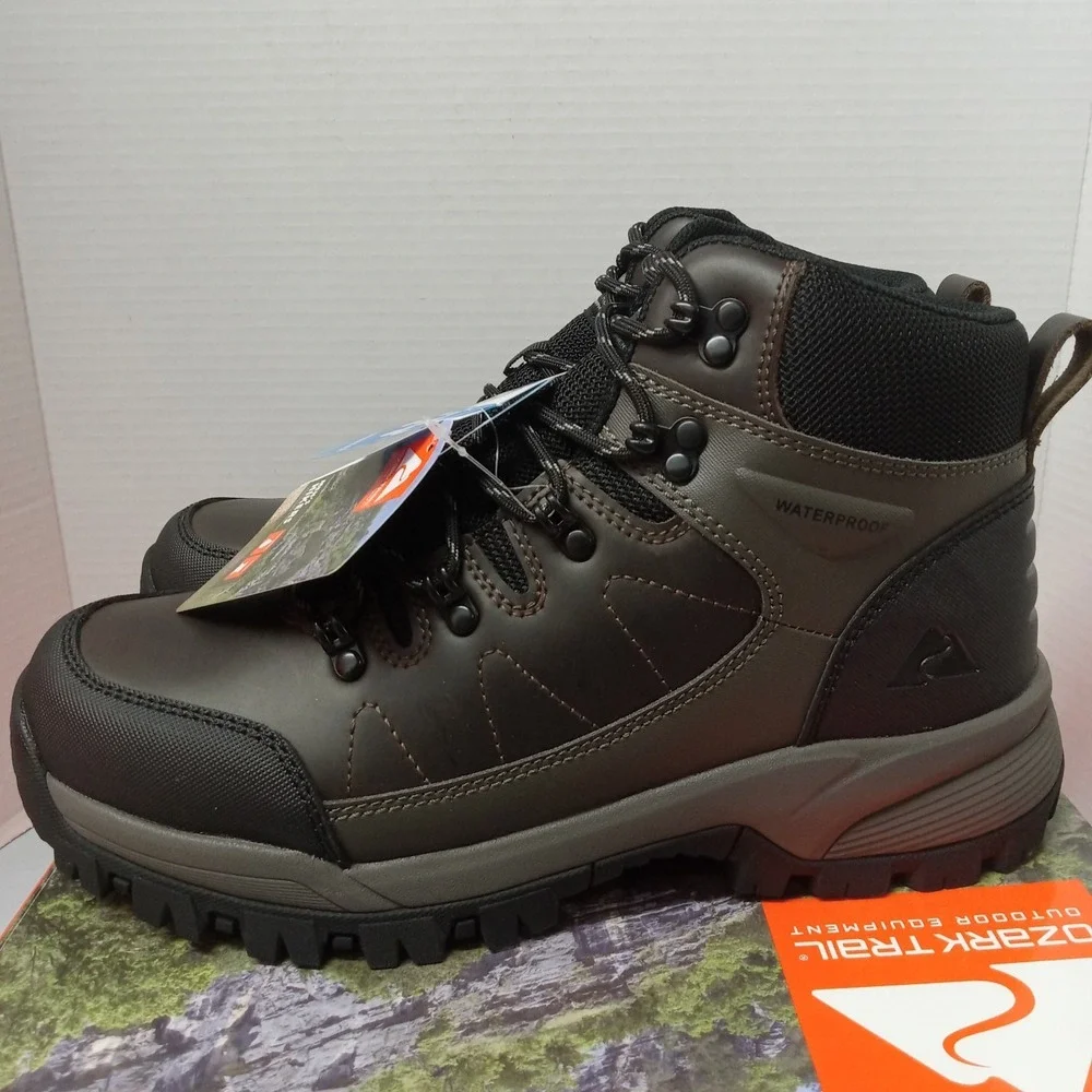 Ozark Trail OT Meadows 2.0 Men's Hiking Boots Size 10 Brown Waterproof Leather